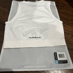 Alphalete Stratus Crop Tank - BRAND NEW - White - Small